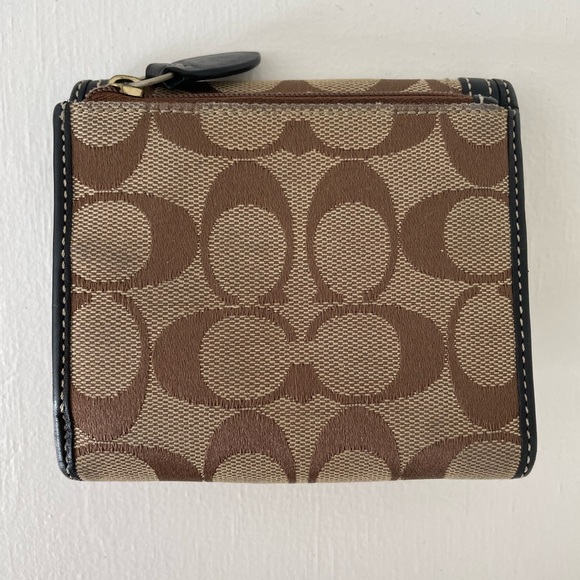 Y2K Vintage Coach Wallet - Picture 2 of 3